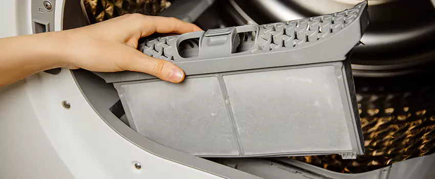 Signs Of A Clogged Dryer Lint Trap in Monroeville, Pennsylvania